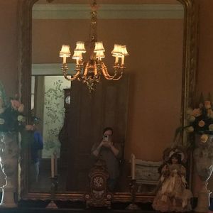 Meet your Posher, April